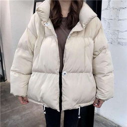 换掉常规棉服样式，这件“衬衫棉服”一眼心动